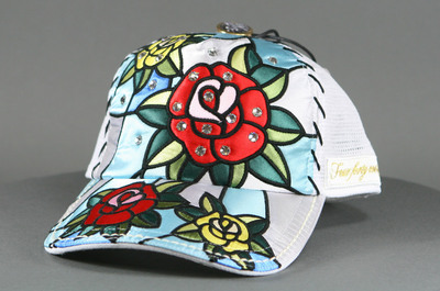 Quilt Flower Specialty Swarovski Cap  in White